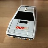 Corgi Lotus Esprit 007 Corgi Lotus Esprit 007 Corgi Lotus Esprit 007 Corgi