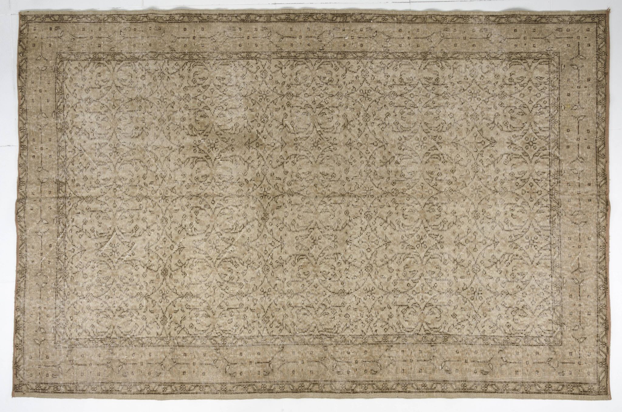 Tapis vintage anatolien Oushak