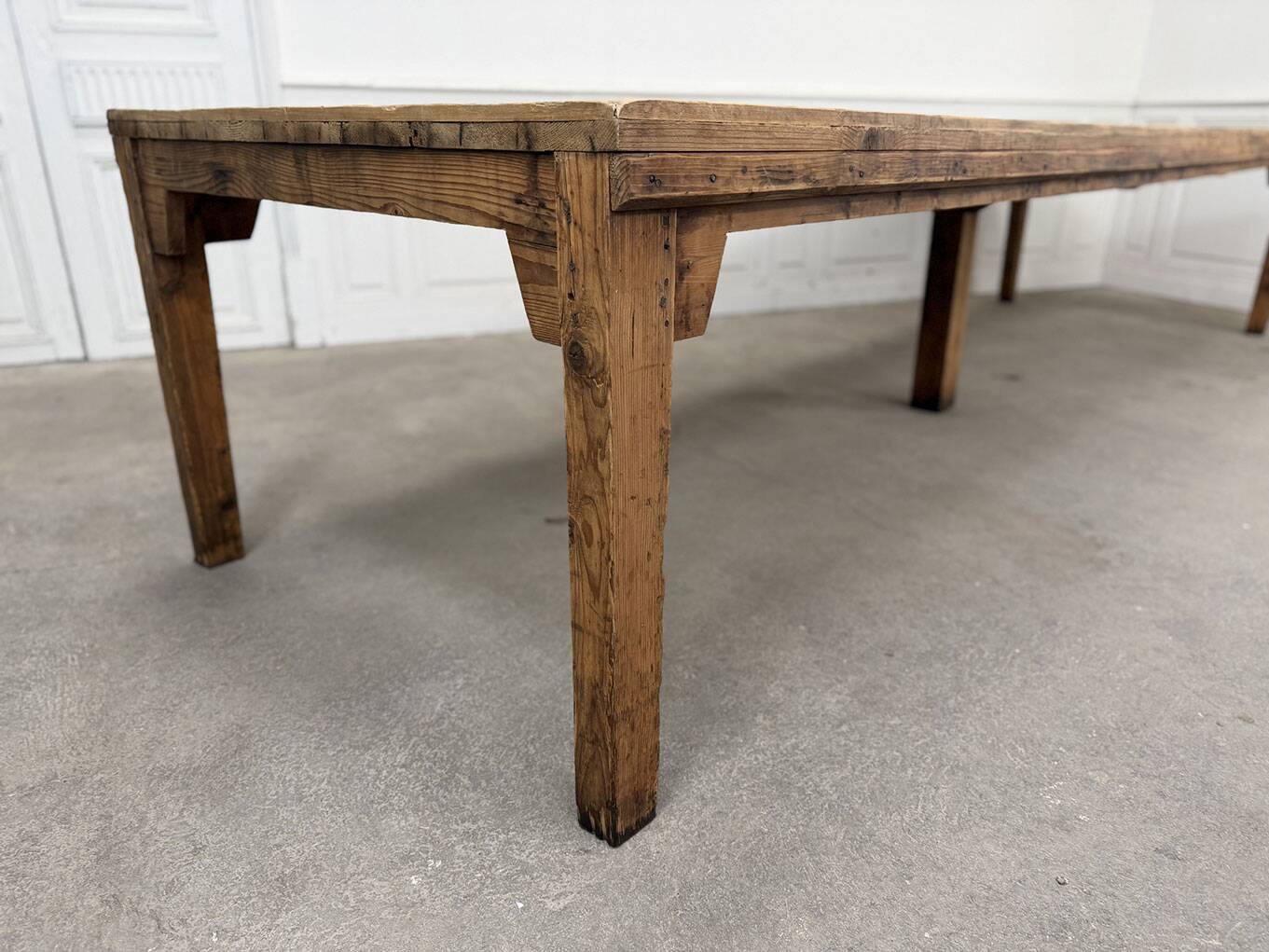 Superb large work table from 1920.