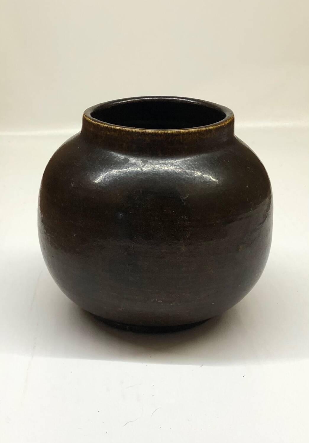 Onggi style stoneware vase Korea/China