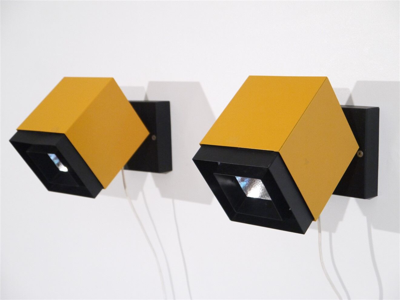 Pair of wall lamps 1970