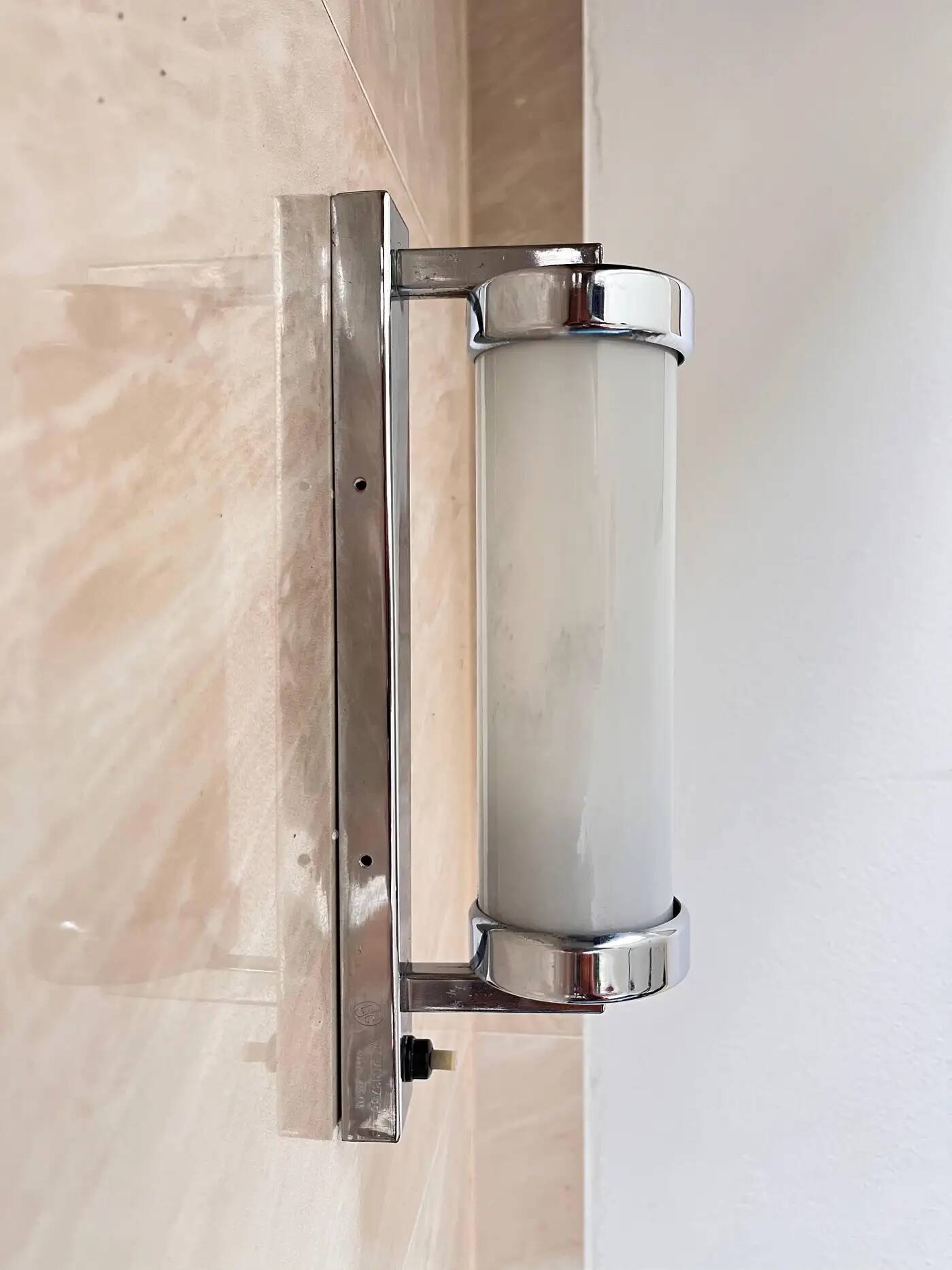 Chrome milk glass Bauhaus / Functionalist wall lamp - 1930s