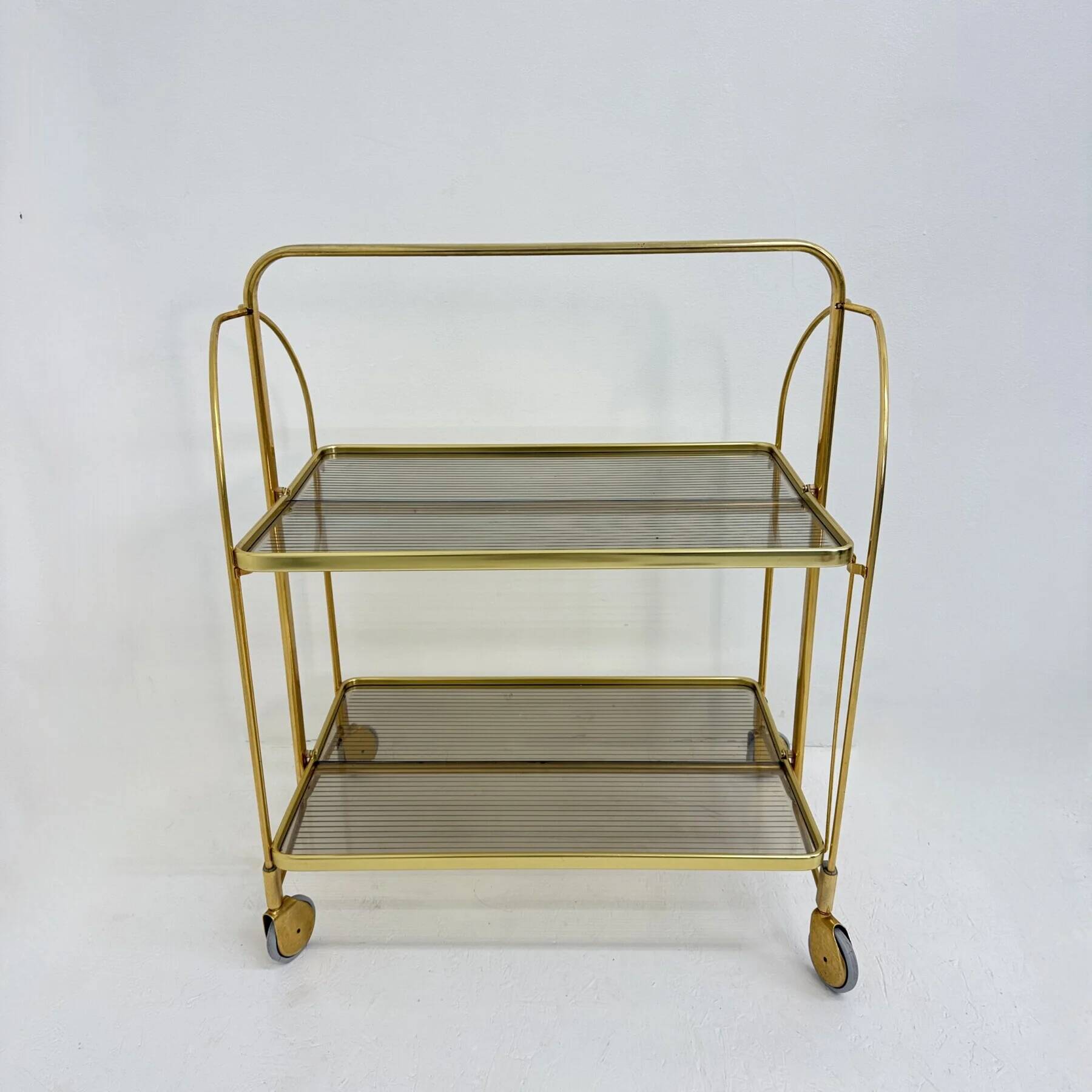 Mid-century modern folding bar cart in brass and ribbed acrylic glass, 1970s