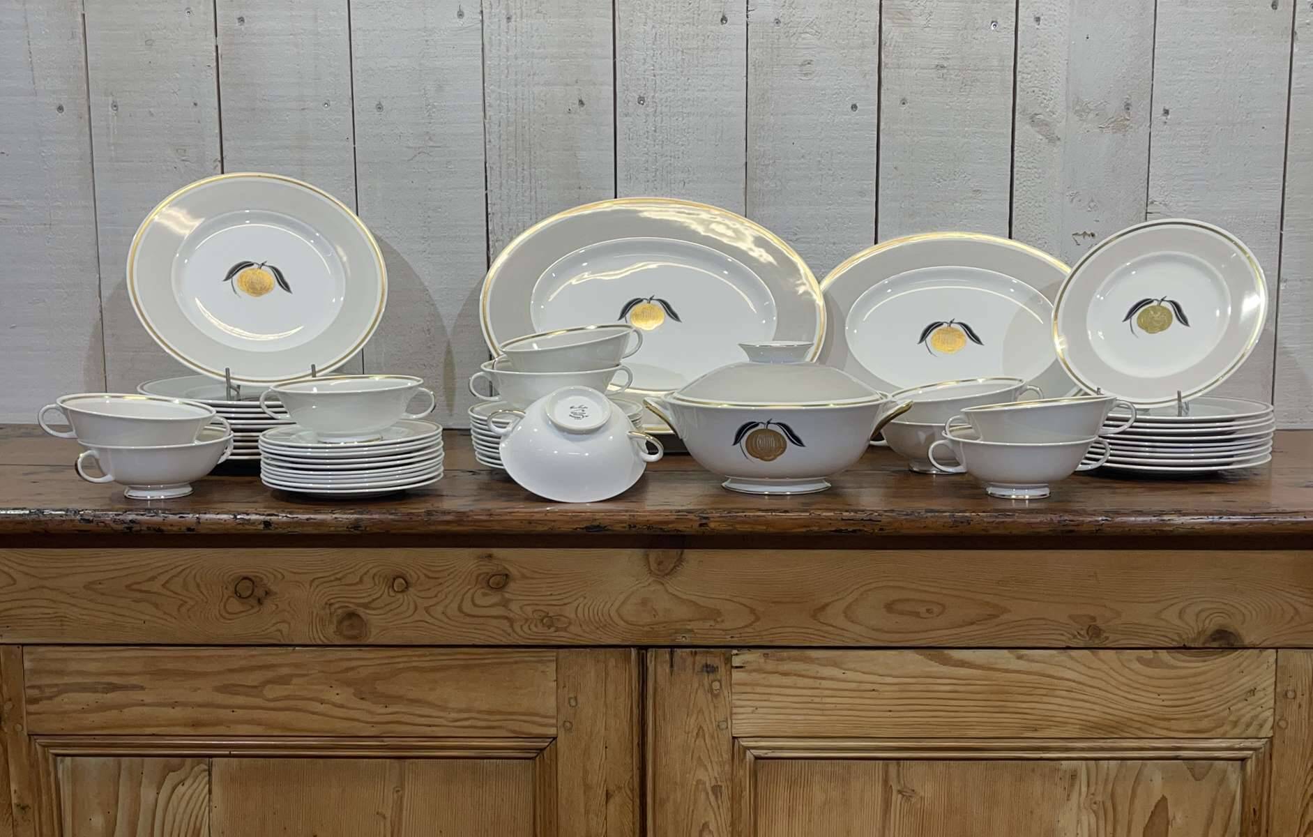 English porcelain dinner service by Susie Cooper, Golden Apples pattern