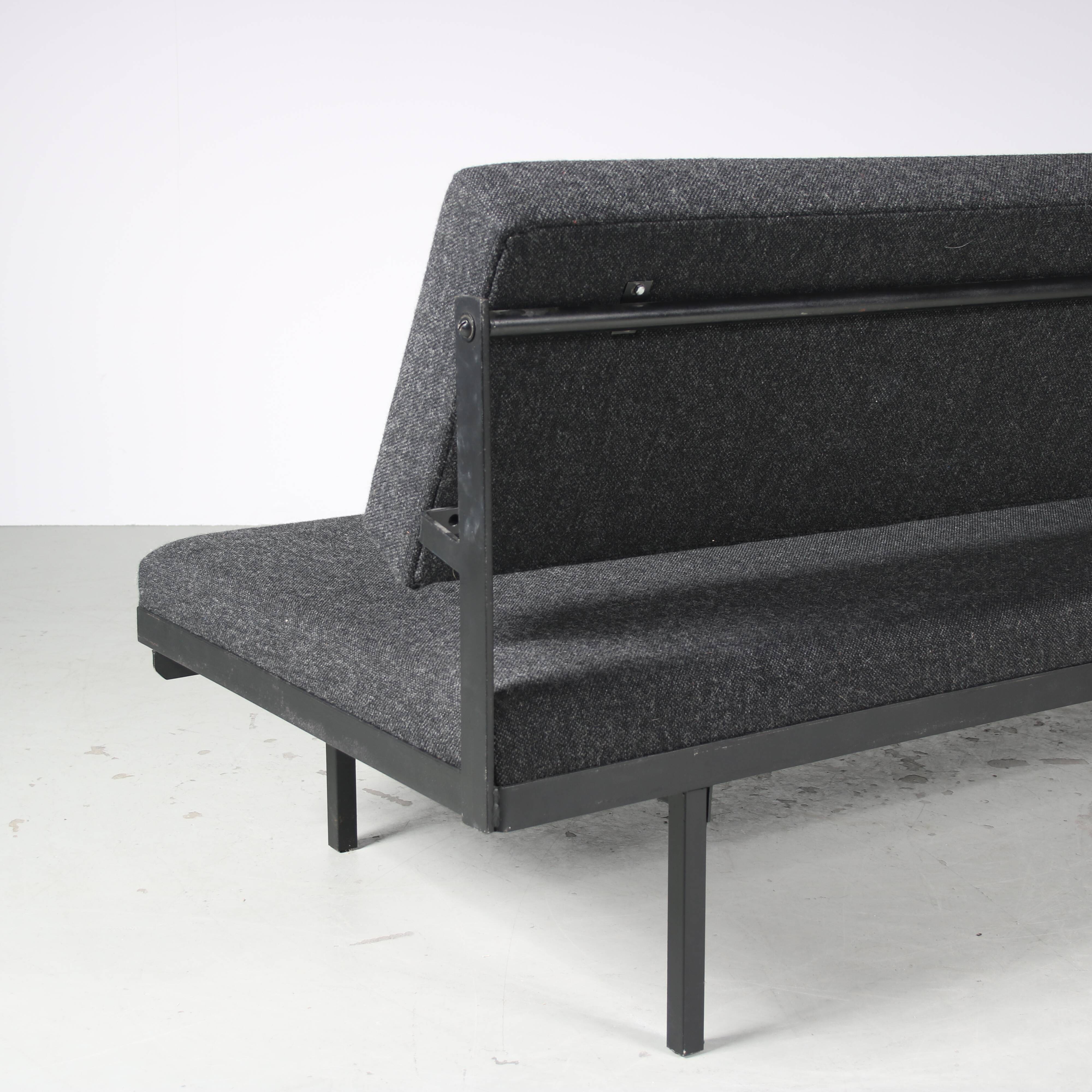 1950s 3-Seater “Sluis” sleeping sofa by Martin Visser for ‘t Spectrum, Netherlands