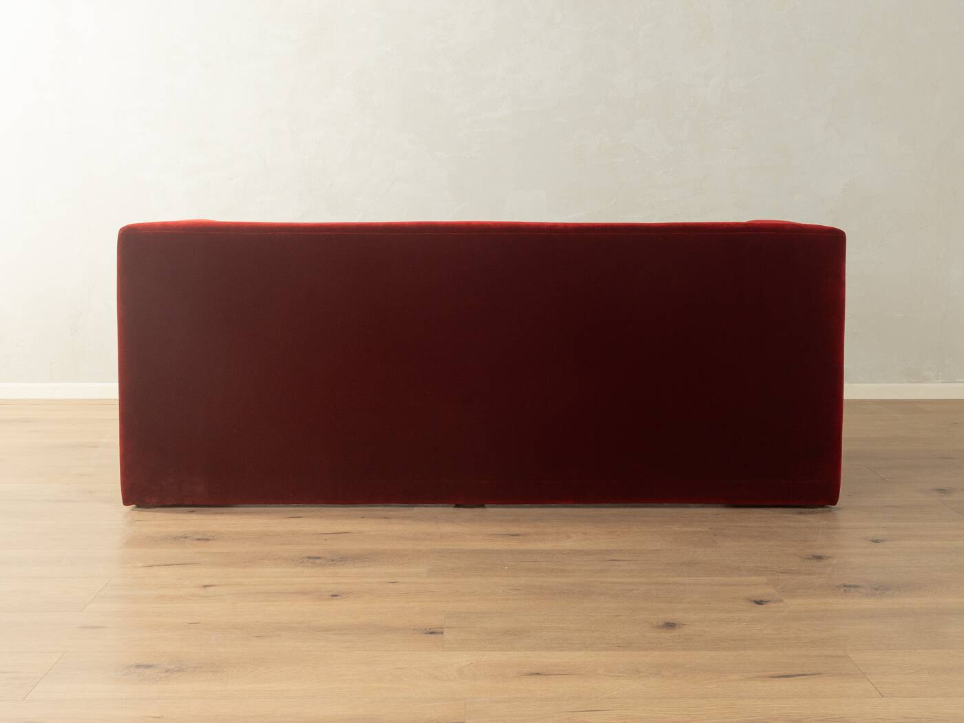 Striking velvet sofa from the 1980s