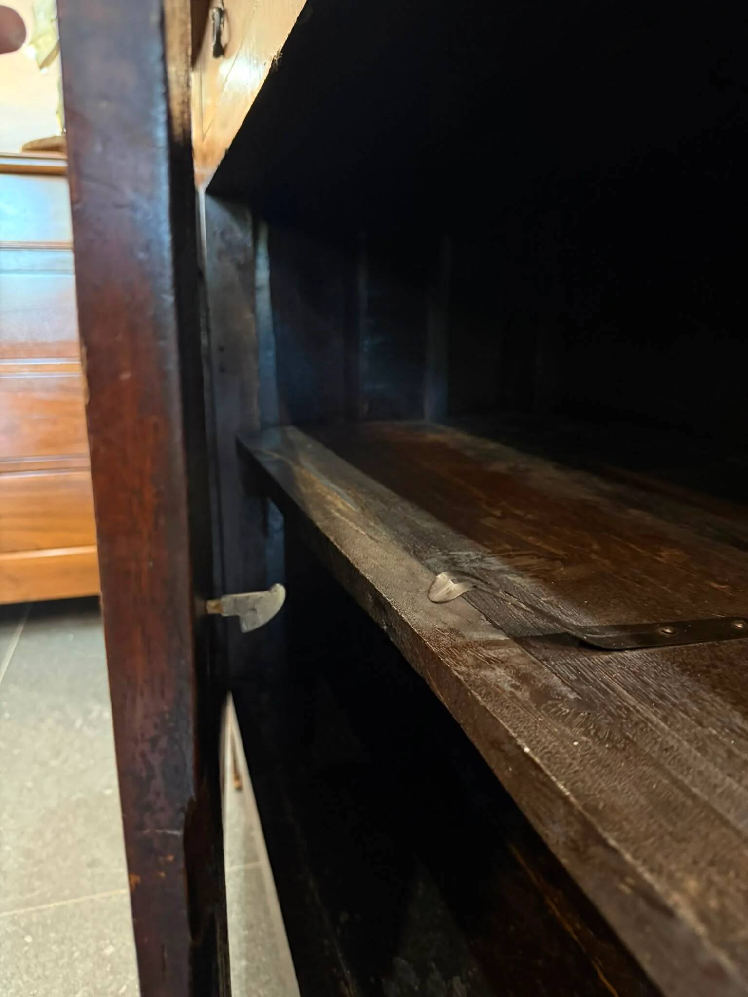 19th-century walnut buffet – 3 drawers