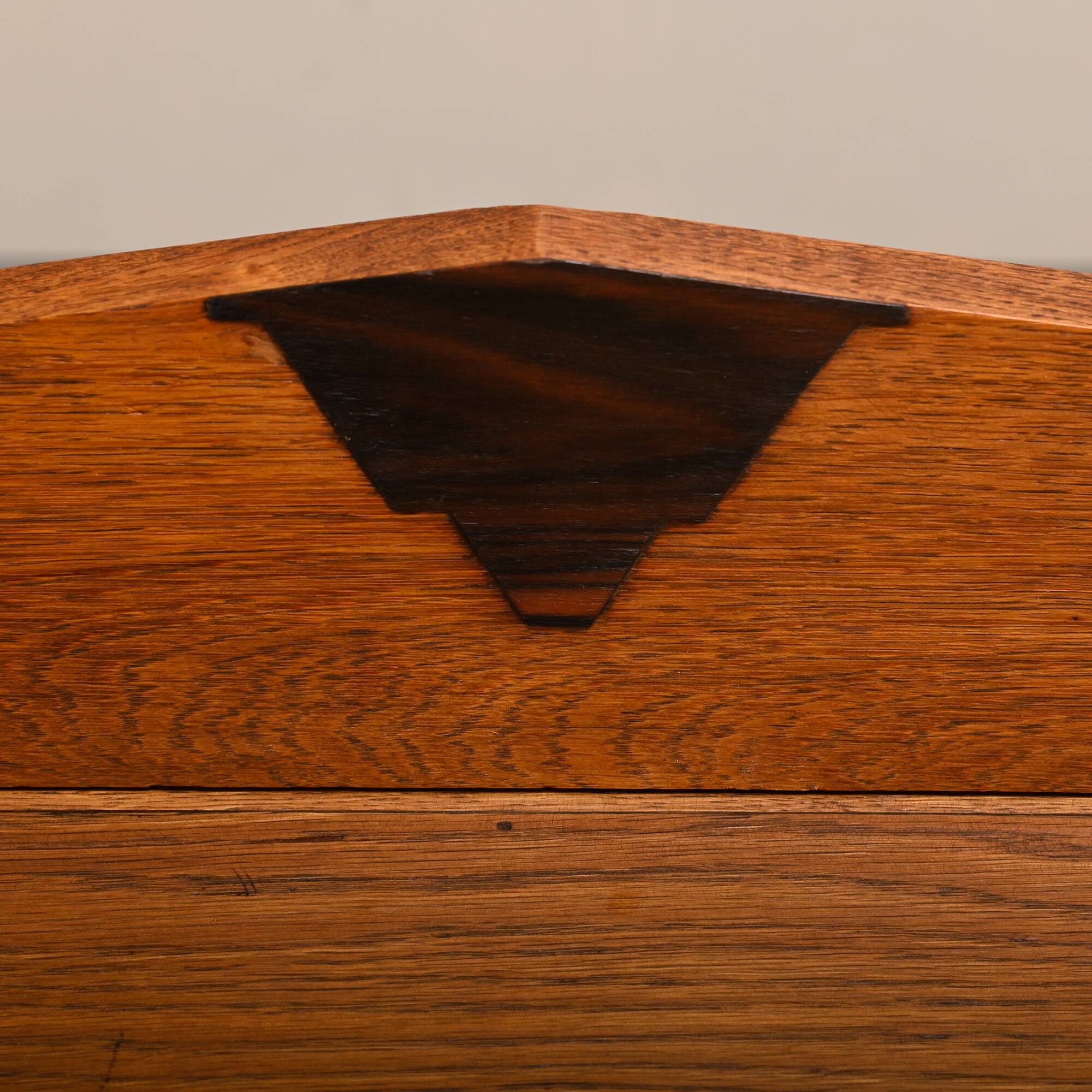 Art Deco Amsterdam School Tea or Display Cabinet in solid oak, Netherlands
