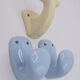 Ensemble de 3 patères en porcelaine