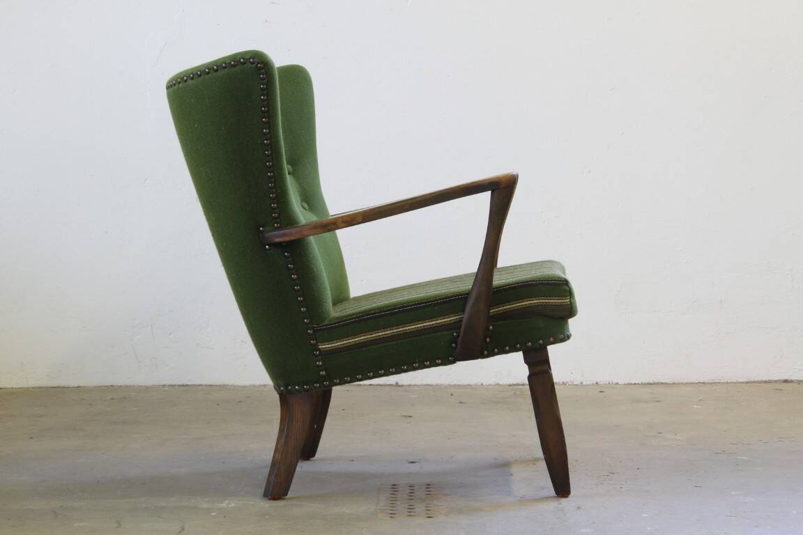 1960s vintage mid-century lounge chair, dark stained oak style of Viggo Boesen