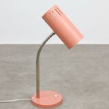 Mid-Century Modern Italian Table Lamp in Salmon and ChromeMid-Century Itali