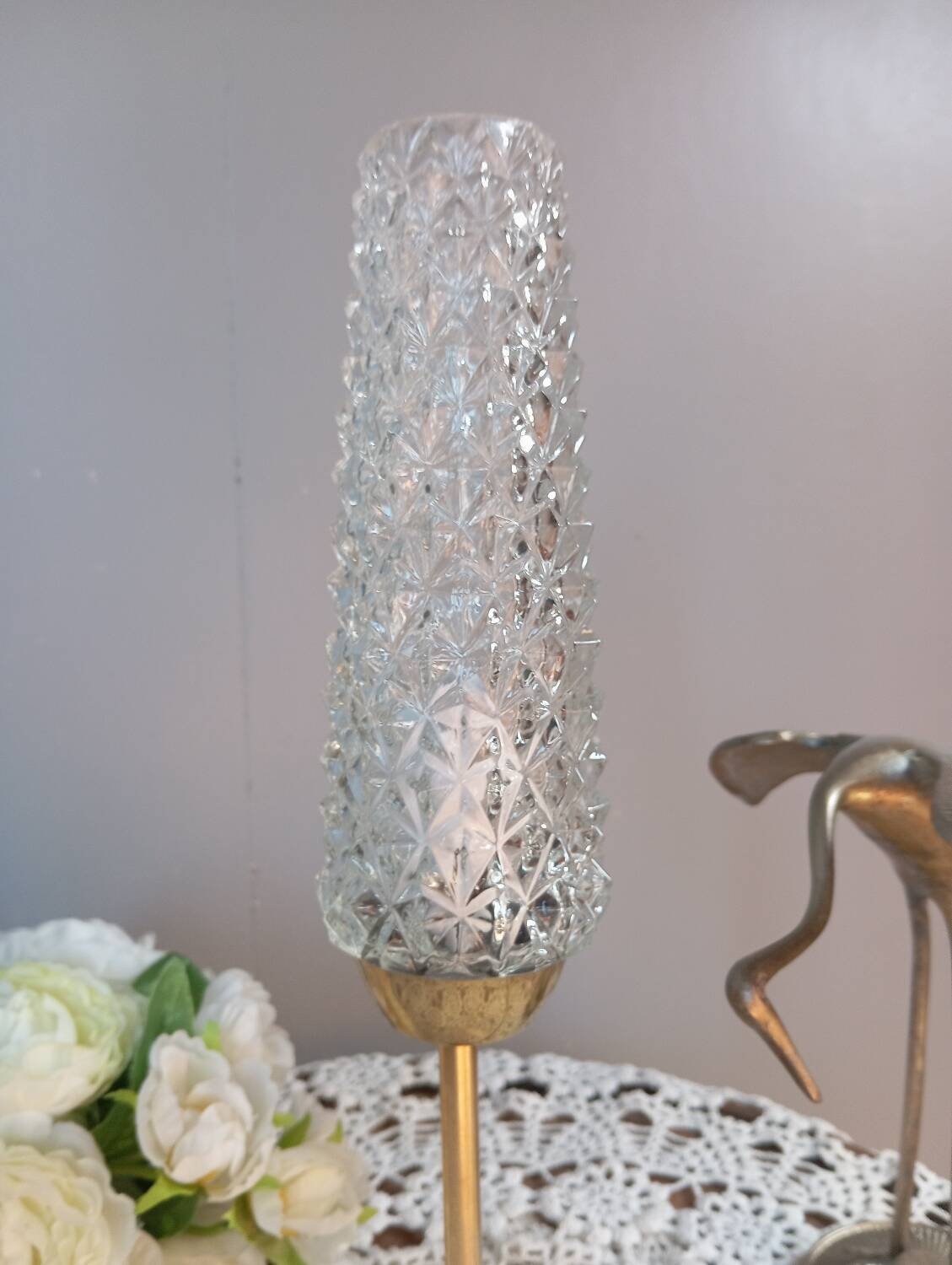Lampe à poser verre pointe de diamant, vintage