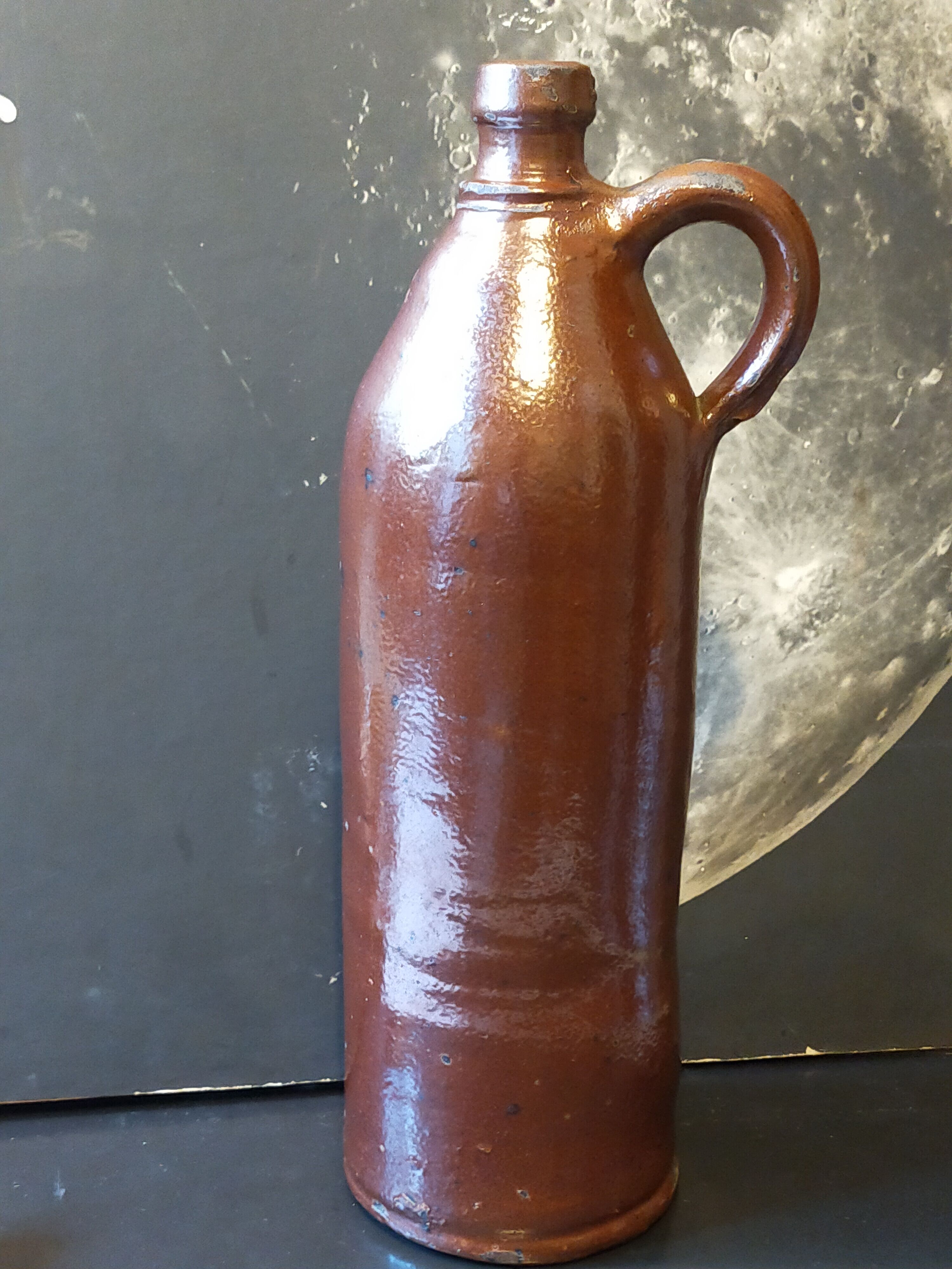 High bottle Art-popular heavy earth enamelled late nineteenth