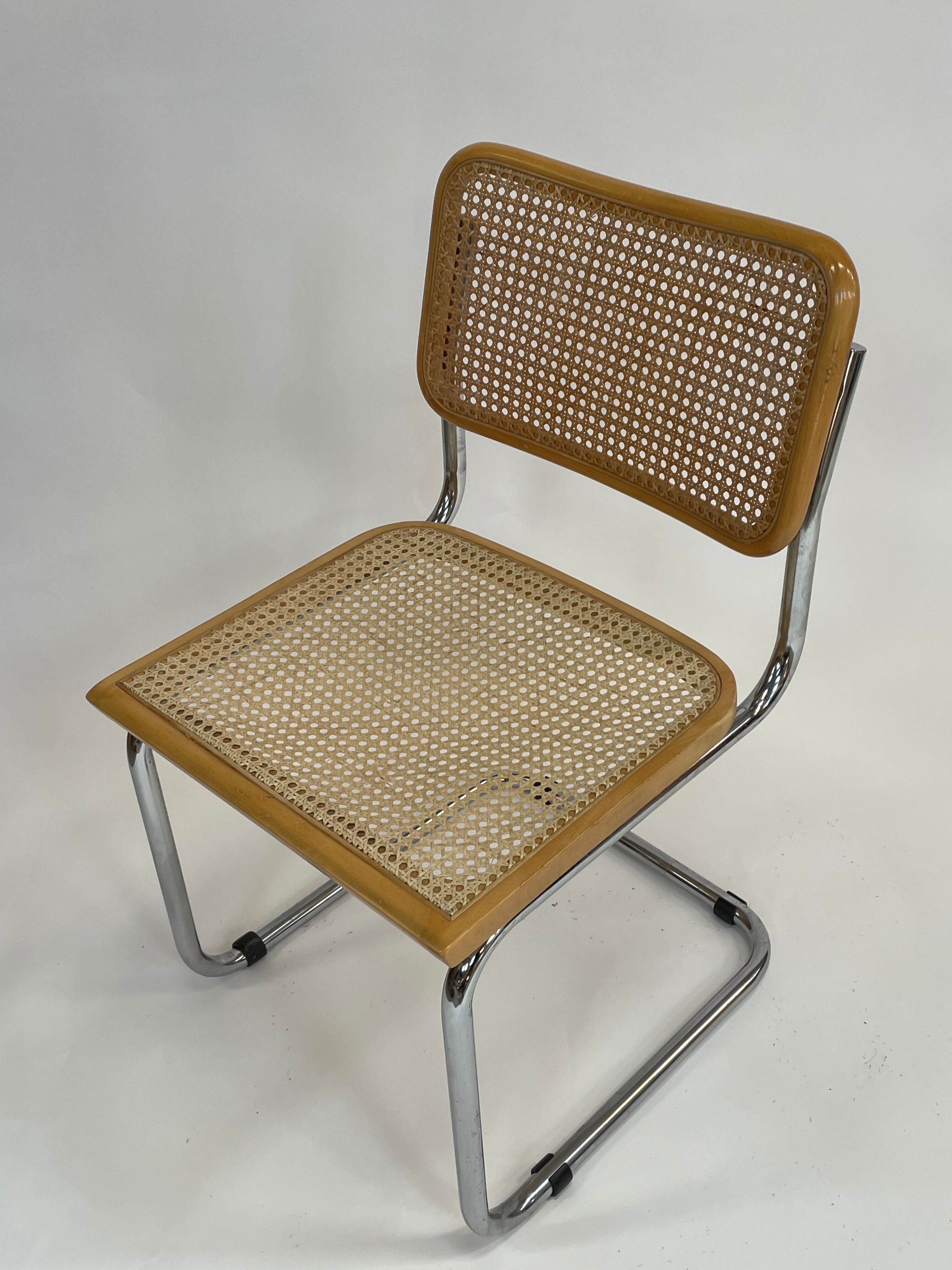 Cesca design chair b32 model