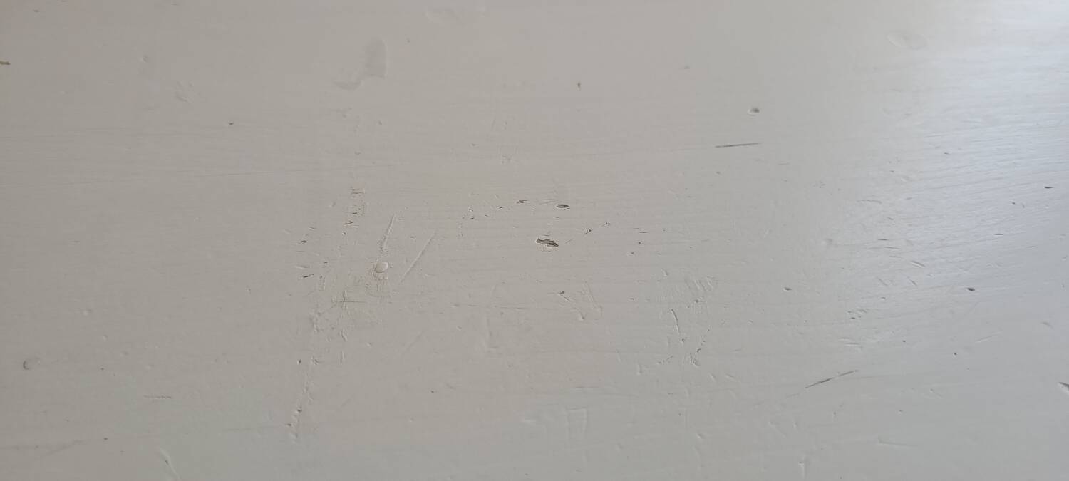 Wooden desk in Provençal style