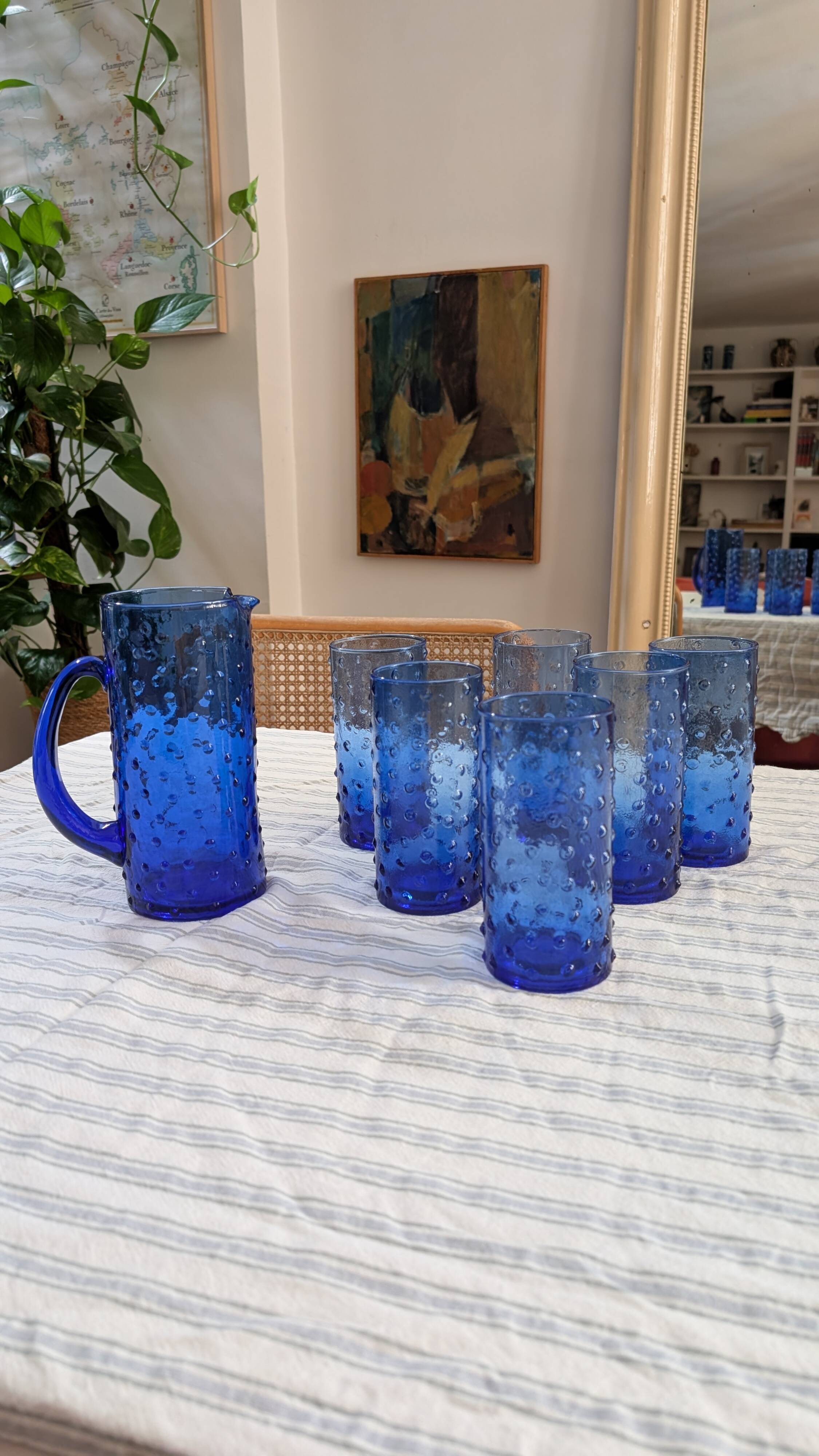 Service of blue blown glass lemonade, dotted pattern.