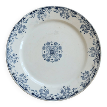 Assiette plate ancienne terre de fer Sarreguemines U&C modèle Mignon