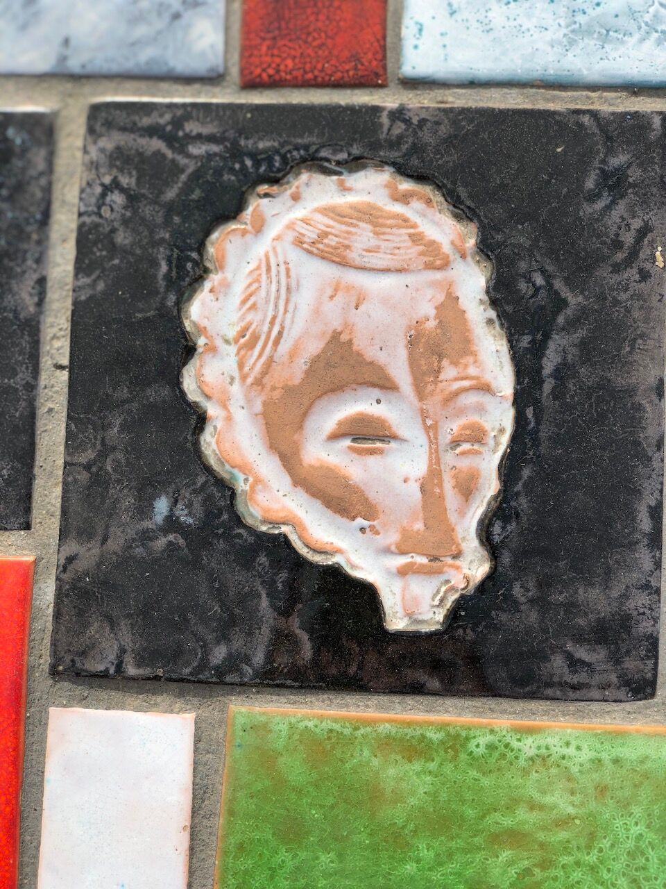 Ceramic coffee table signed princess 1950 africanist inspiration