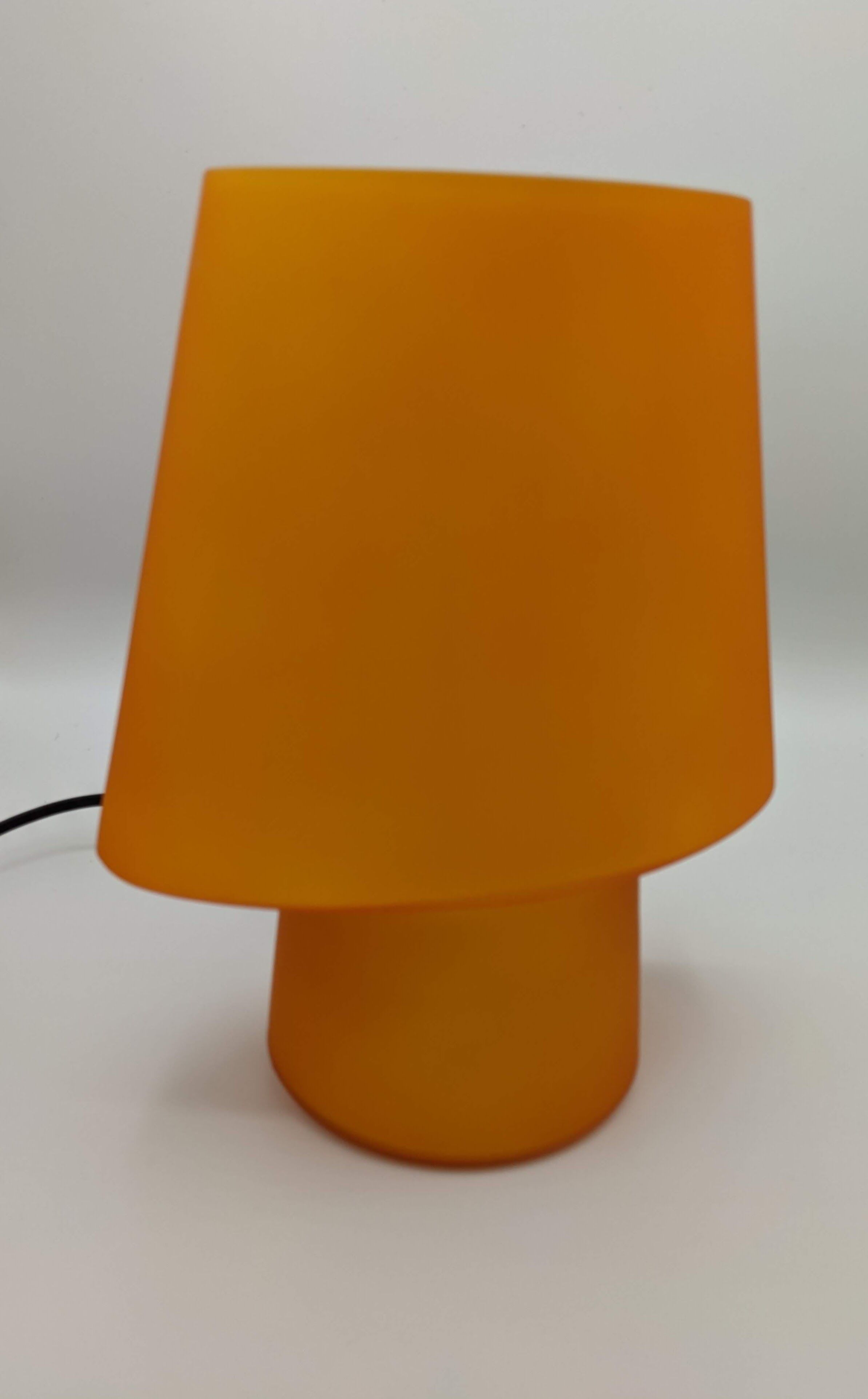 Orange glass paste lamp