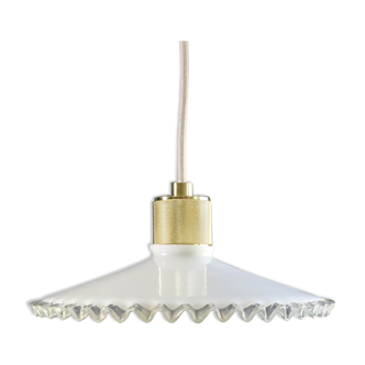 Opaline pendant light in white glass with transparent pleated edges - contemporary metal socket