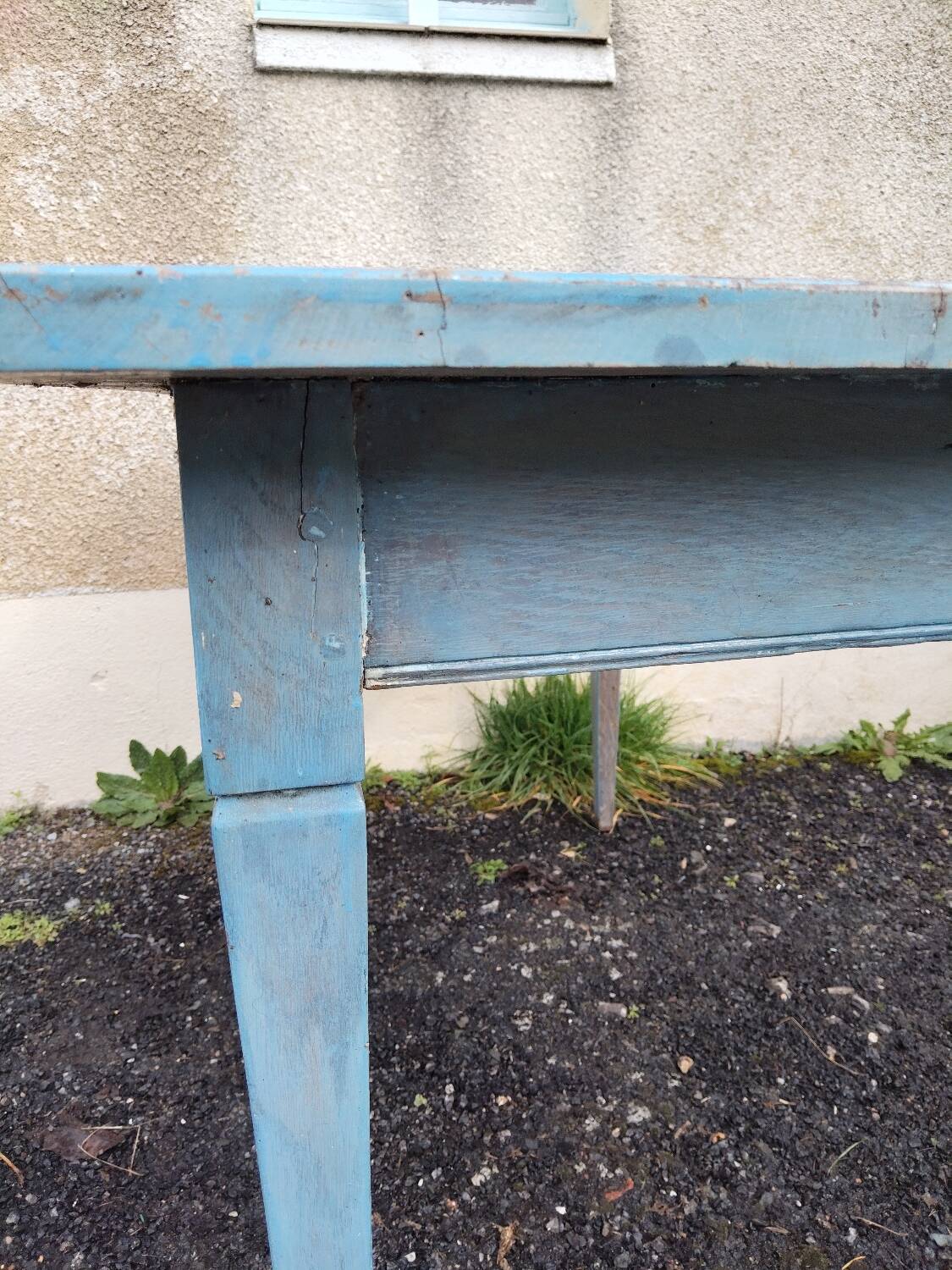 Antique table with spindle legs, patinated in celadon blue – solid wood – 19