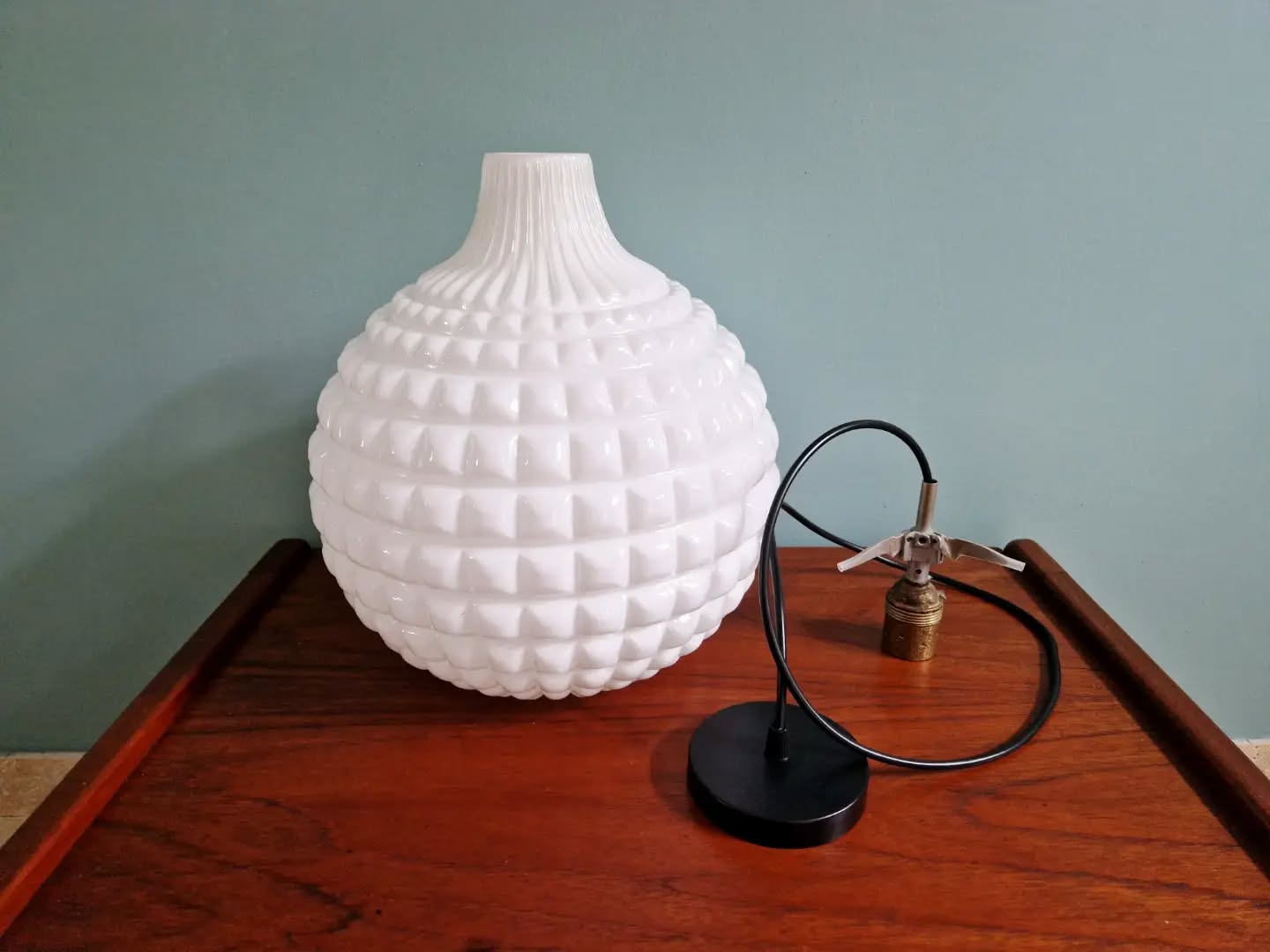 White opaline spherical pendant, Space Age, 1960-70