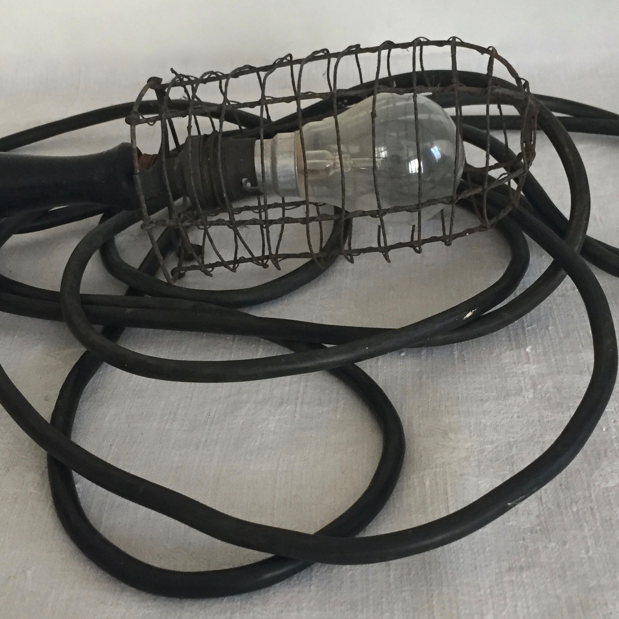 Former workshop hand lamp