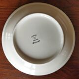 9 Pillivuyt “Orient” skullcap plates