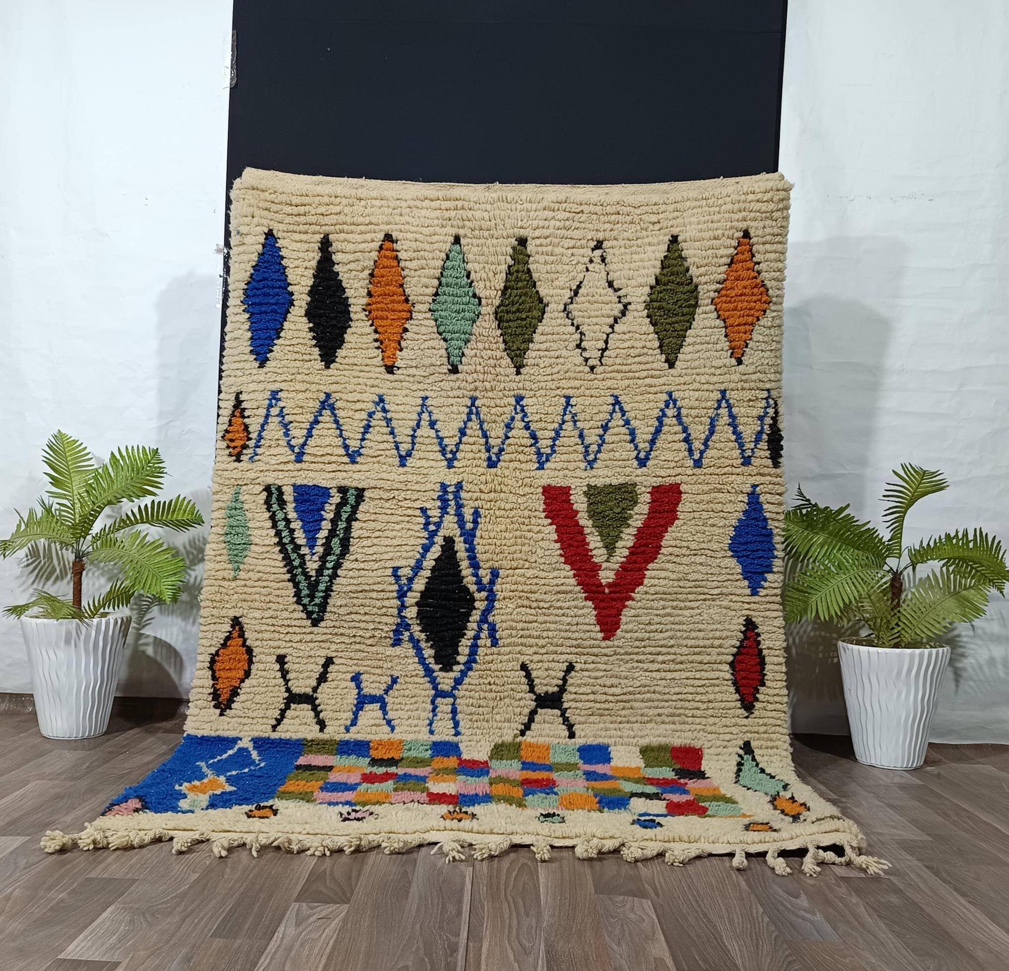 Traditional handmade carpet 250cm x 150cm Moroccan