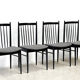Ensemble de quatre chaises de salle à manger