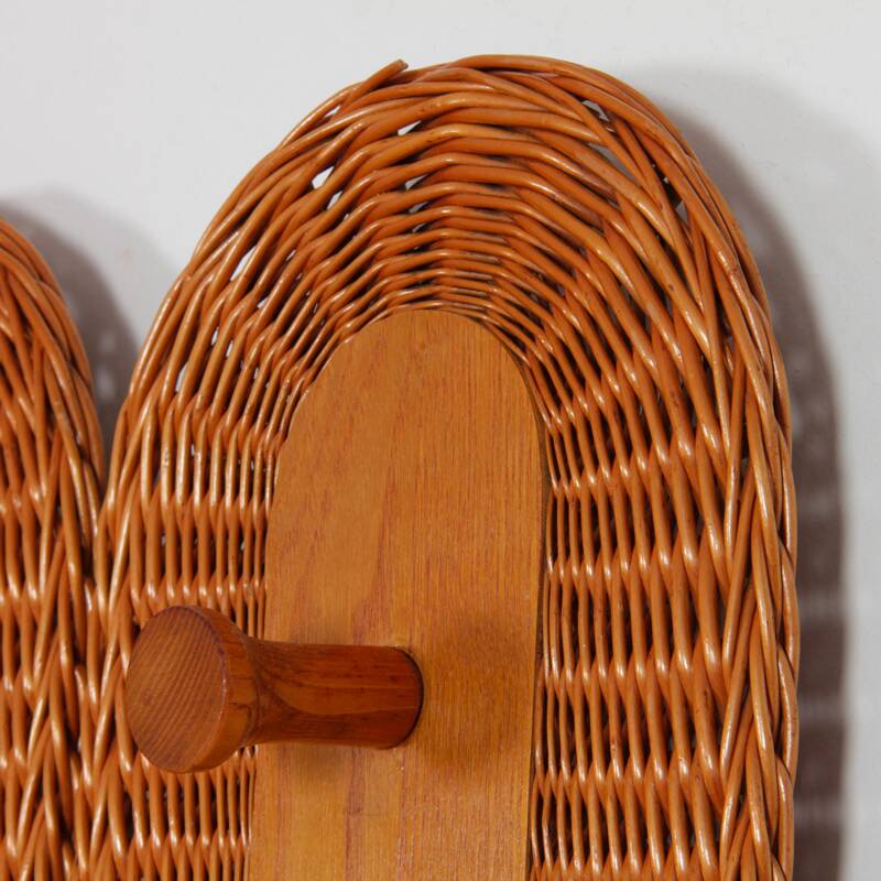 Porte manteau en rotin édité par Uluv dans les années 1960
