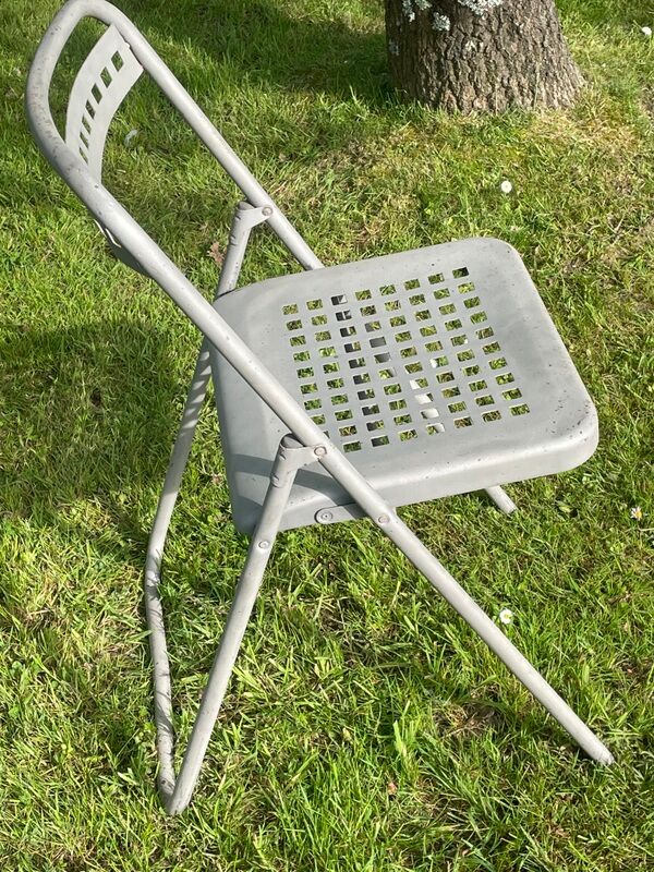 Set of 13 folding chairs in sandblasted metal, Plichaise Souvignet