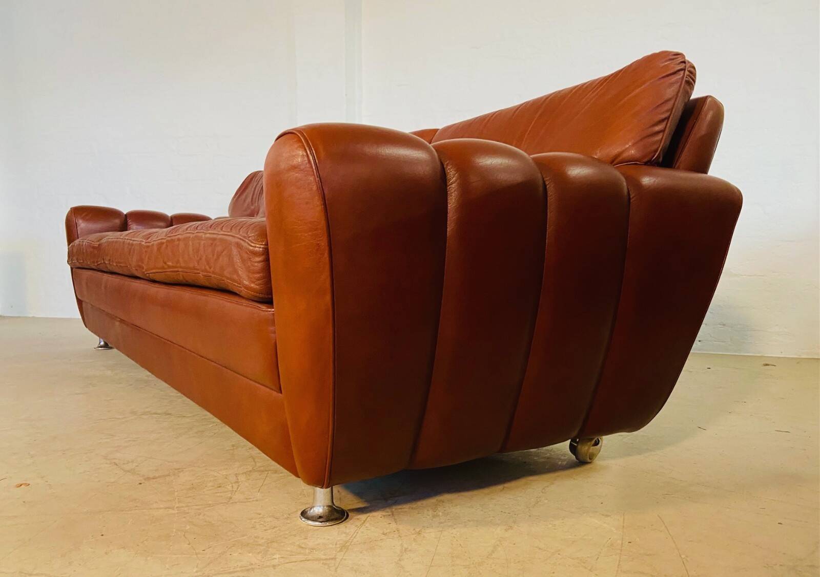 Retro vintage Danish 3 person Svend Skipper sofa in chestnut brown leather