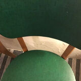 Suite de 3 chaises en skaï vert chiné noir