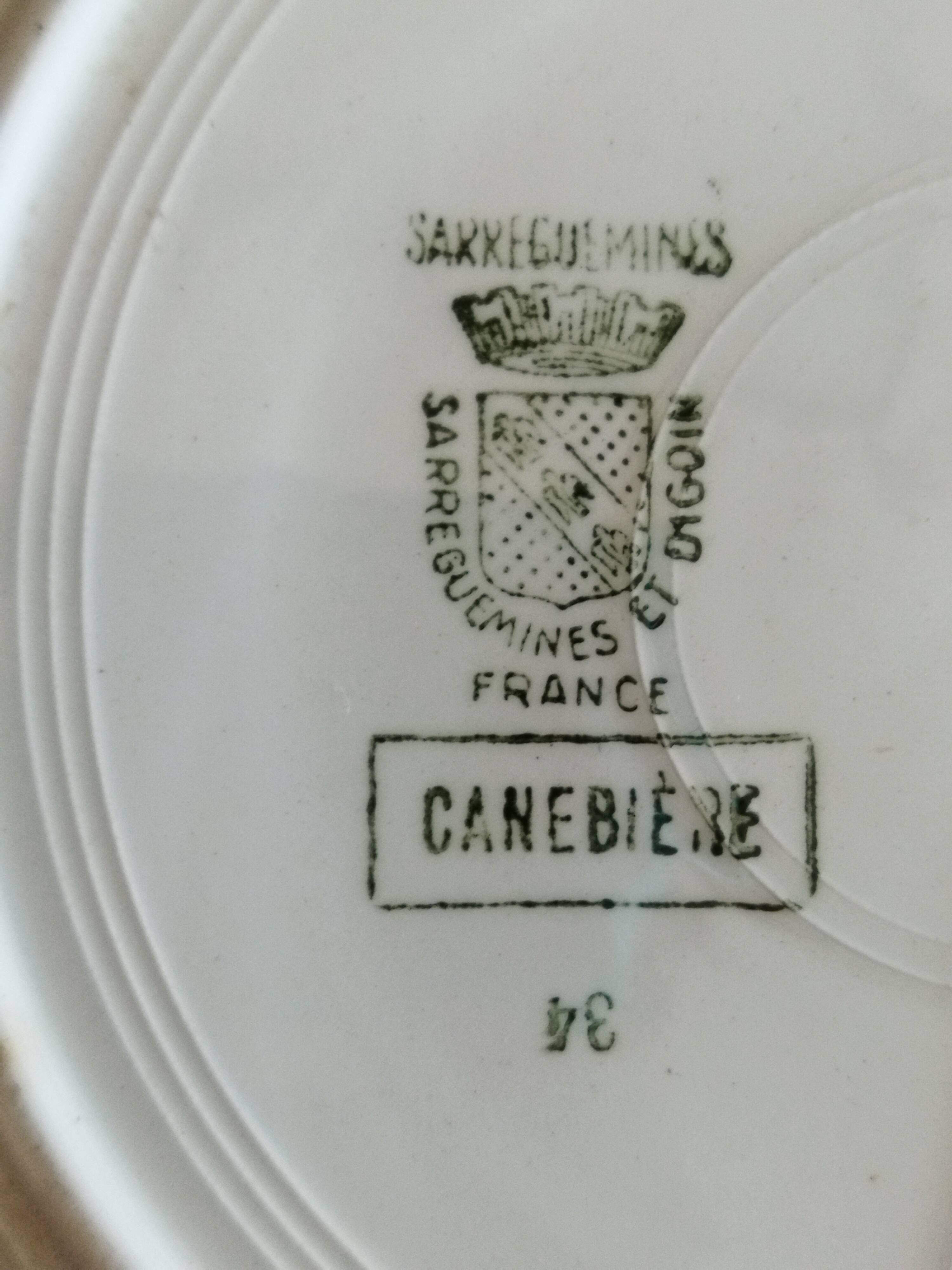 8 French earthenware dinner plates (Gien Sarreguemines Digoin Moulin des Loups Orchies)