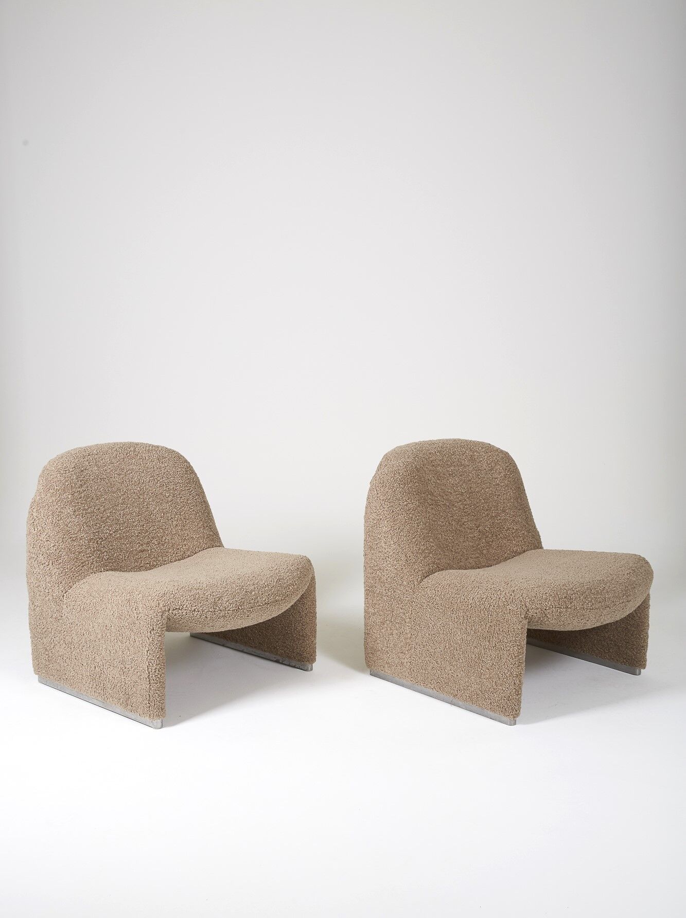 Pair of Alky armchairs by Giancarlo Piretti for Artifort 1970s