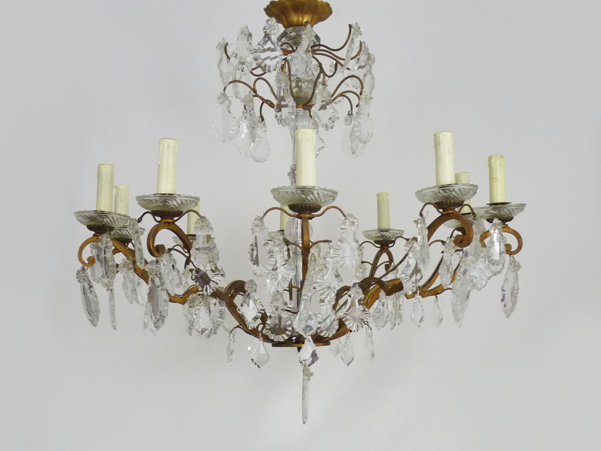 Old chandelier, suspension, old luminaire with 10 branches, brass and glass. 50s