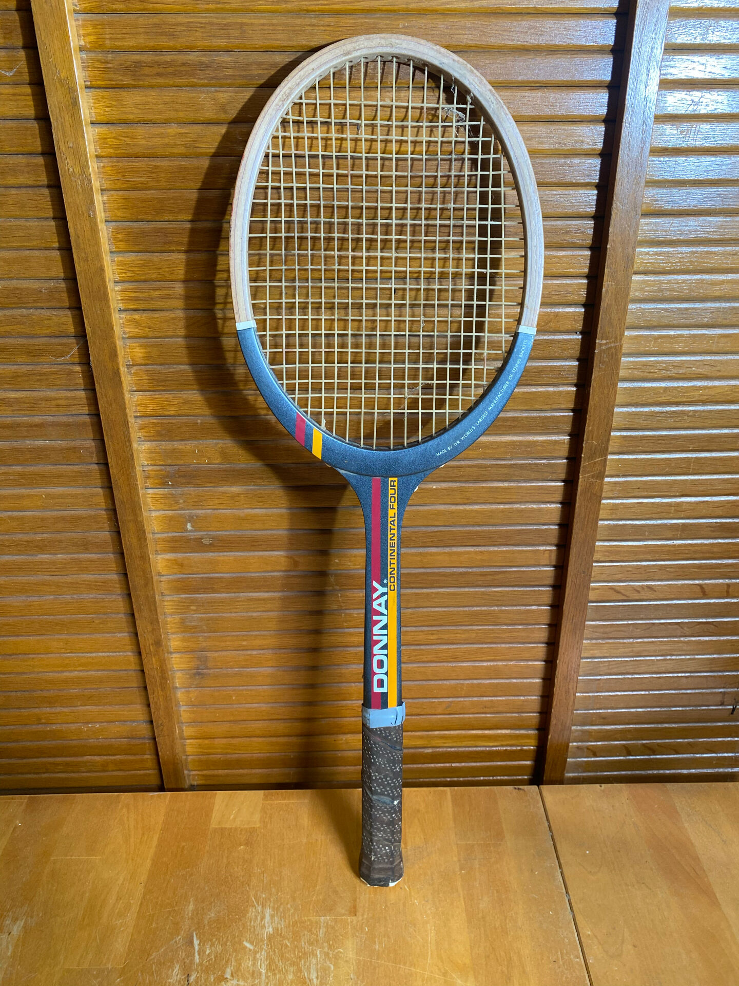 Vintage donnay continental four wooden tennis racket #e