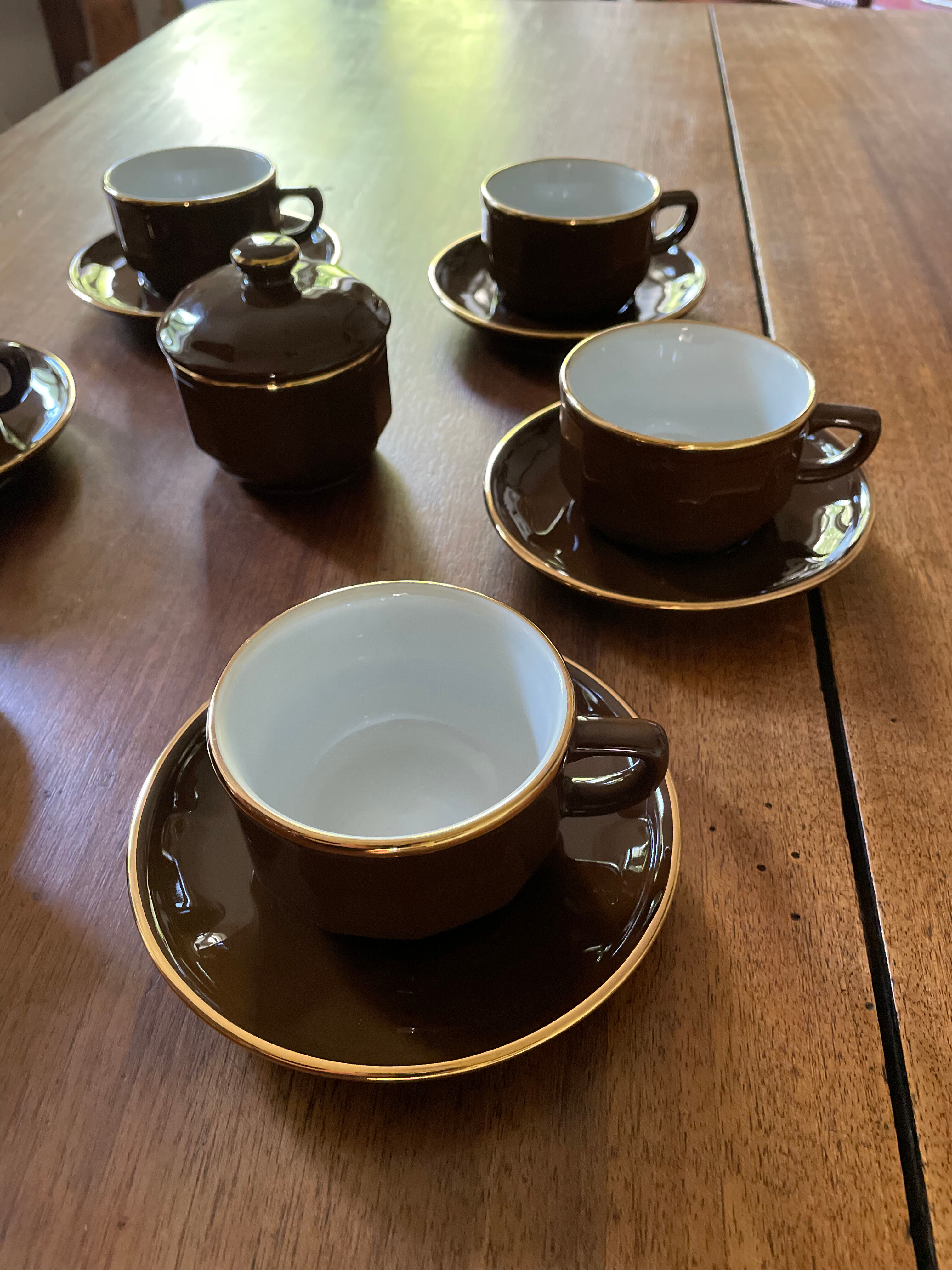Coffee cups and sugar bowl Cappuccino Yves Déshoulières
