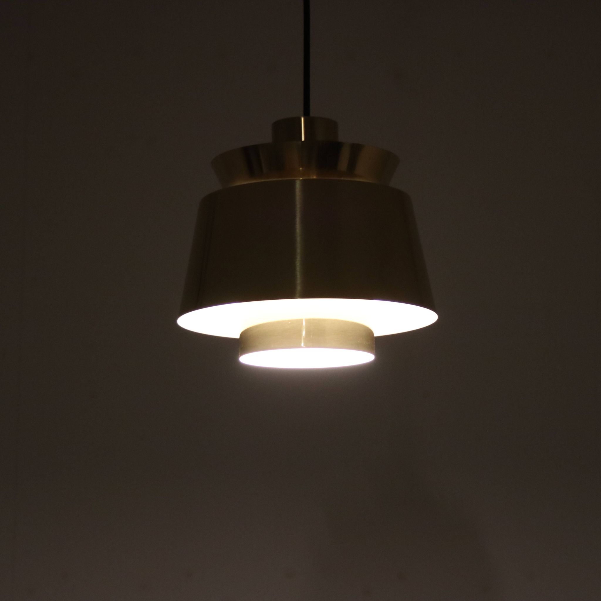 2020s Edition of 1950s hanging lamp by Jorn Utzon for & Tradition, Denmark