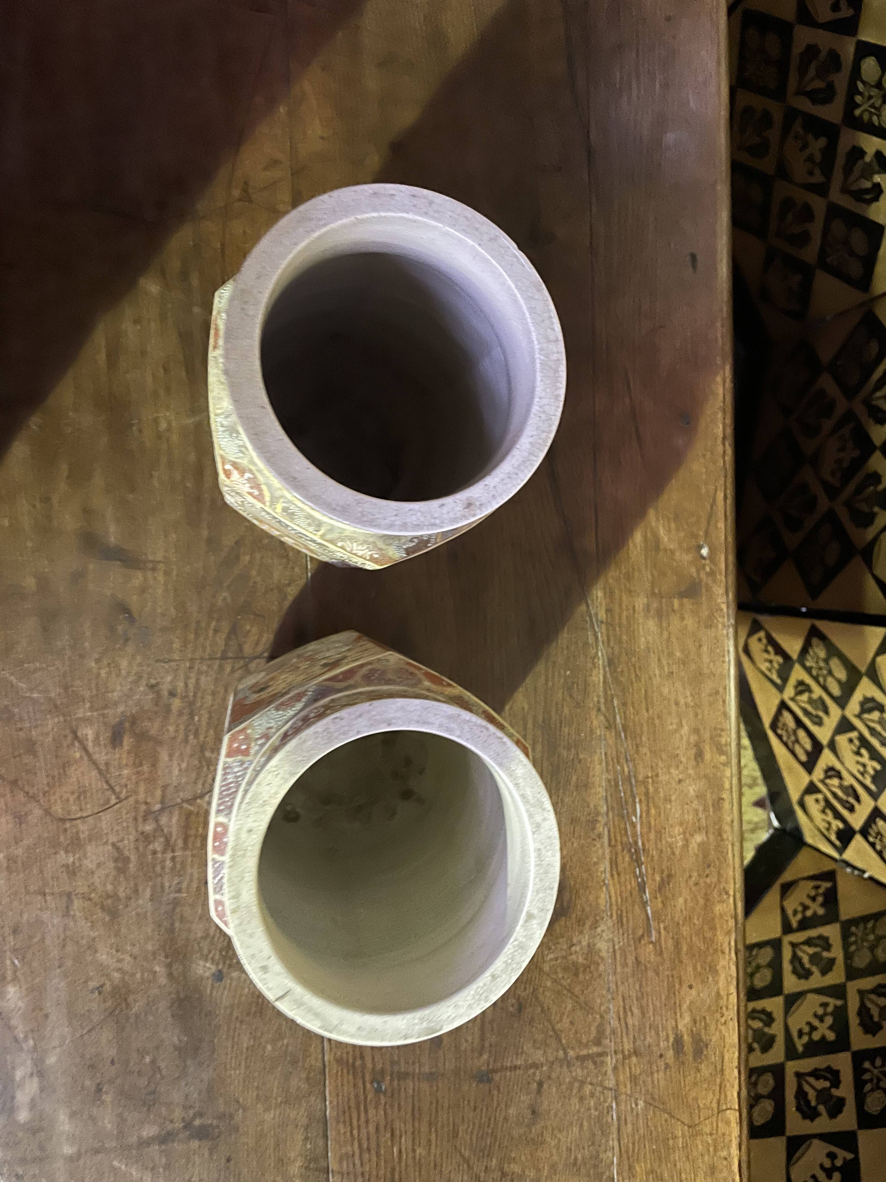 Pair of Japanese vases "Satsuma"