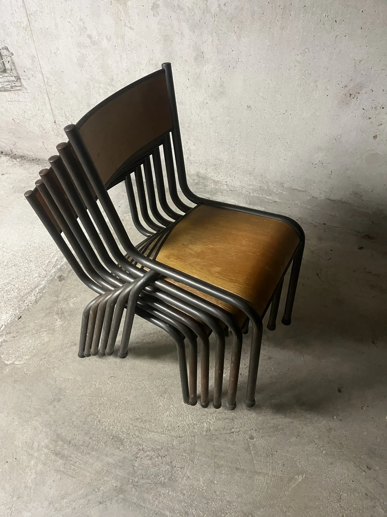 Set of 6 school chairs
