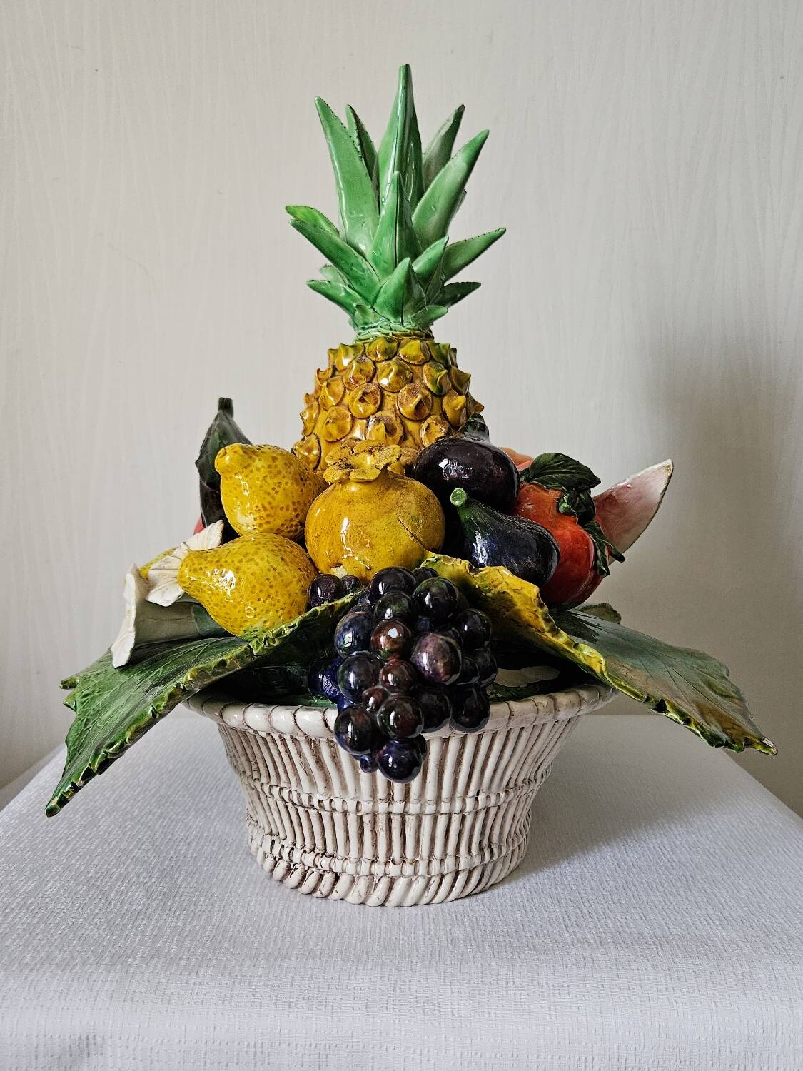 Vintage slipware fruit bowl