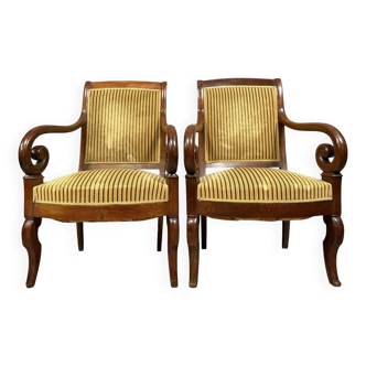 Paire de fauteuils a crosses époque Empire Restauration en acajou 19ème