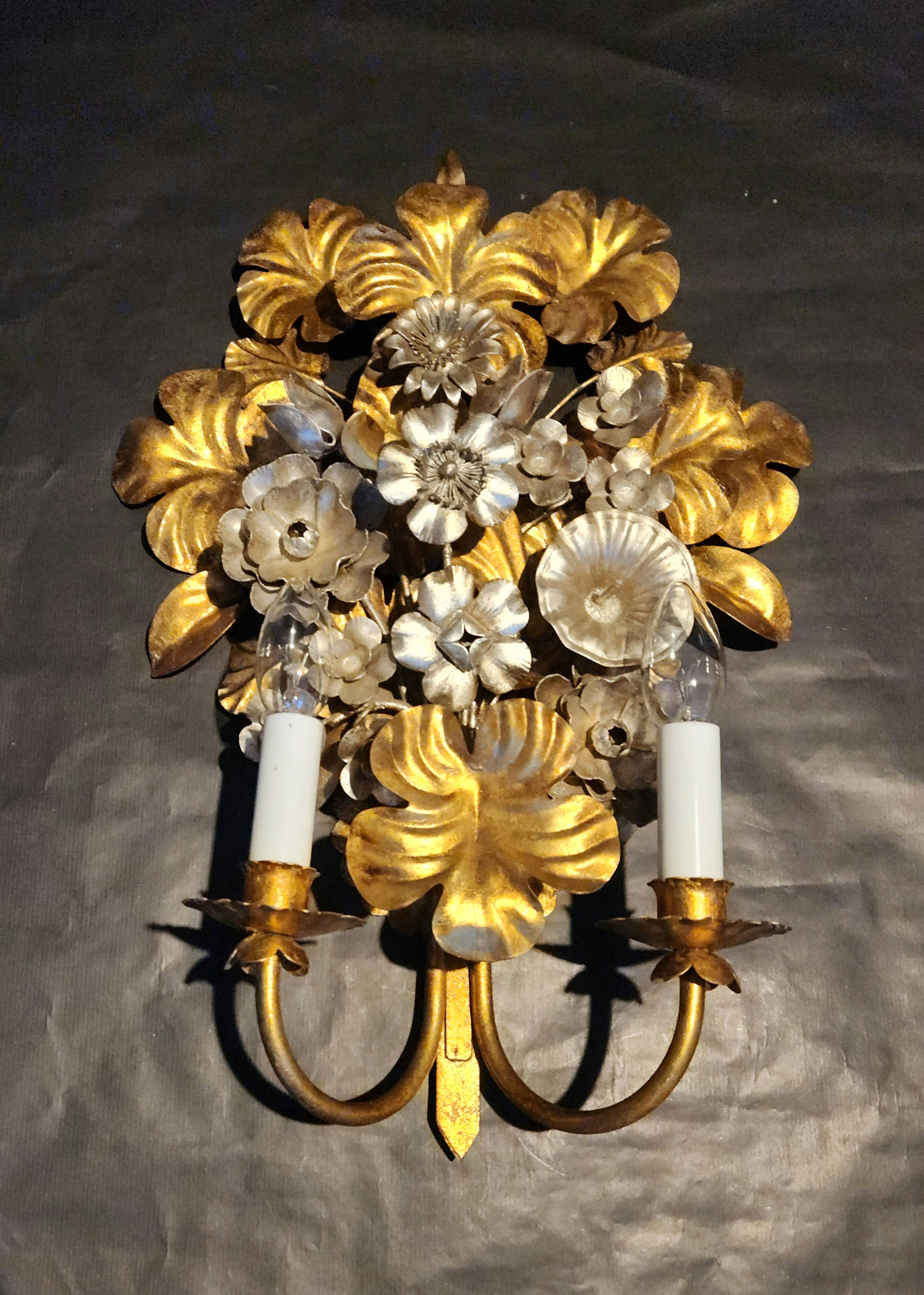 S.Salvadori Wandlampe vergoldet ersilbert Blumenmuster
