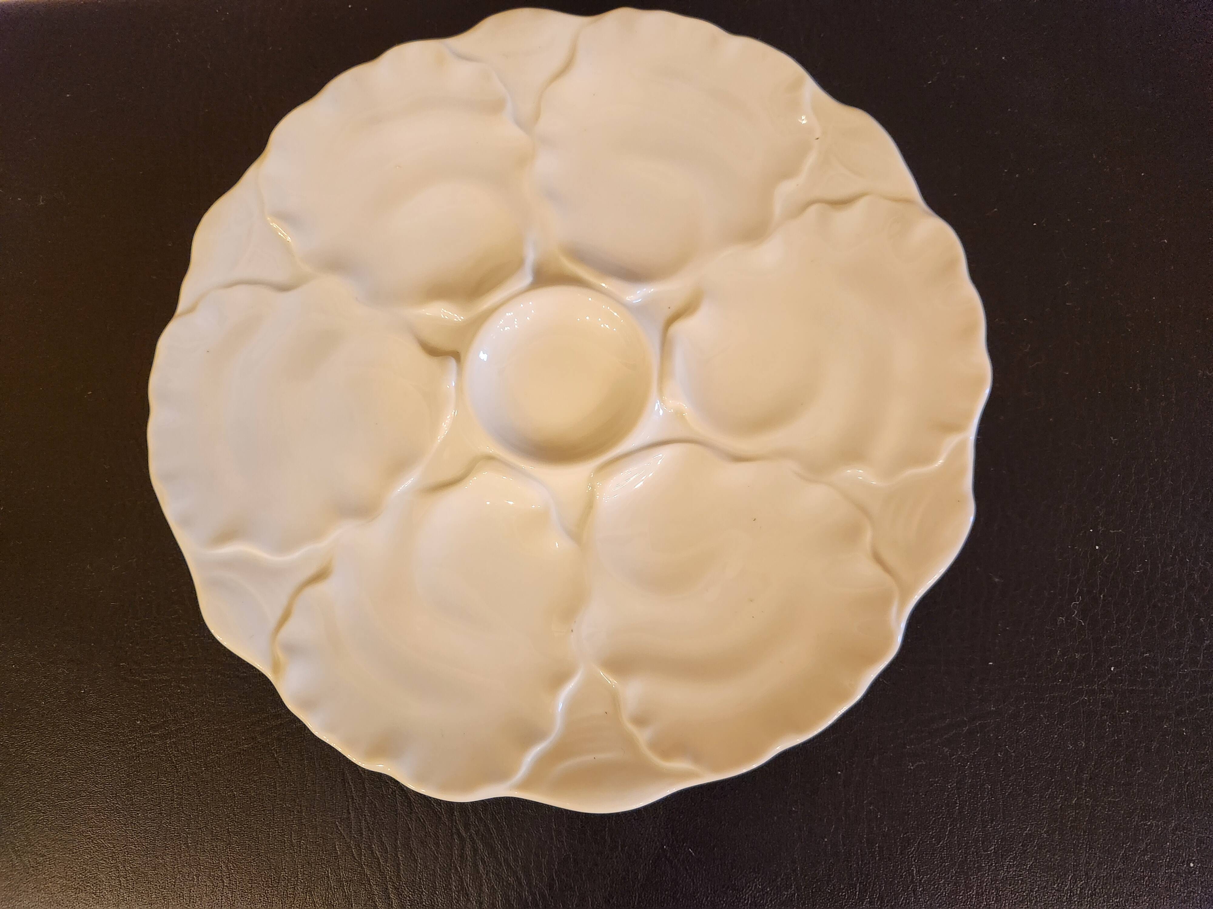 Set of 10 vintage Hutschenreuther oyster plates