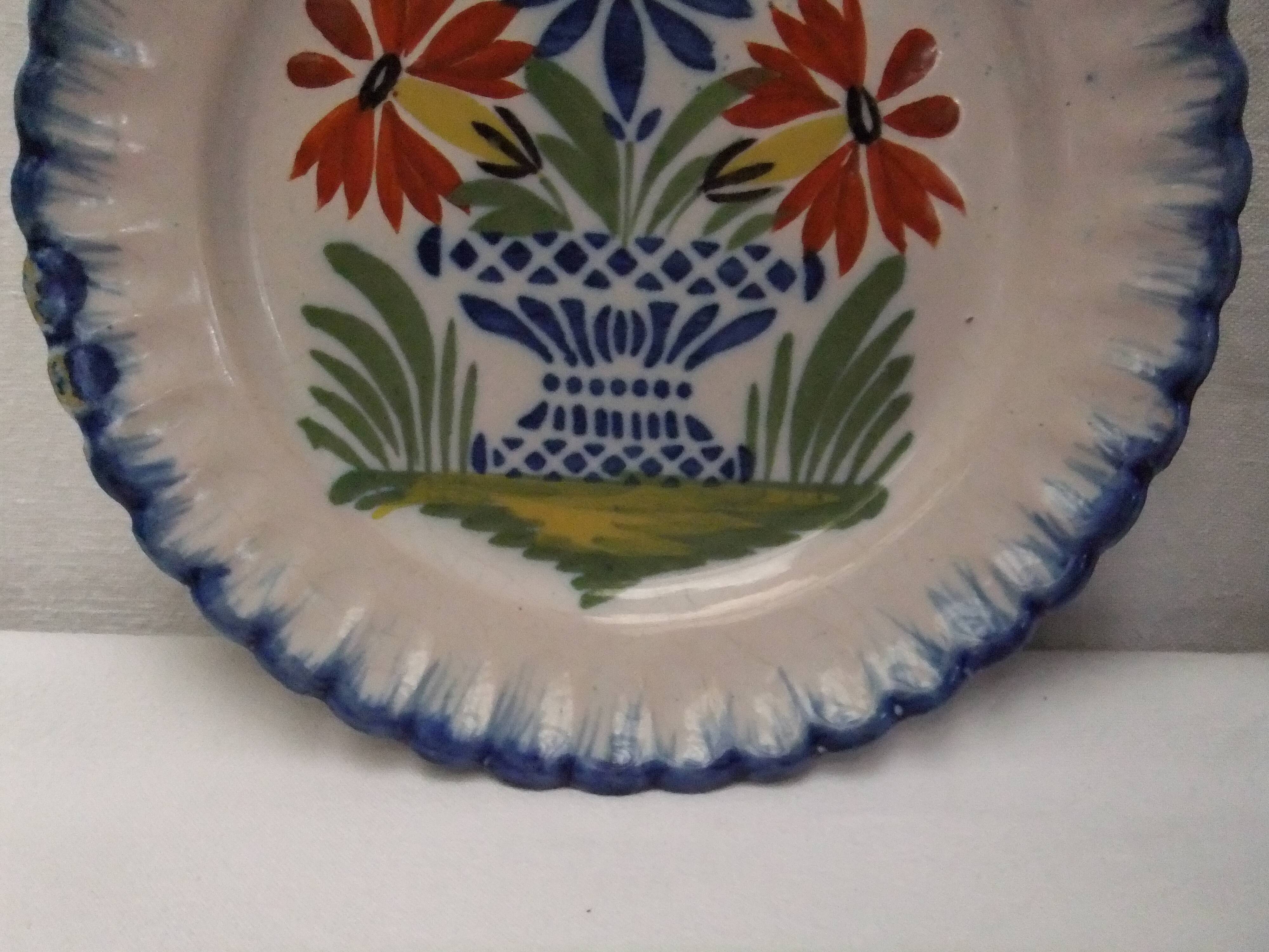 Auvillar porcelain dessert plate service