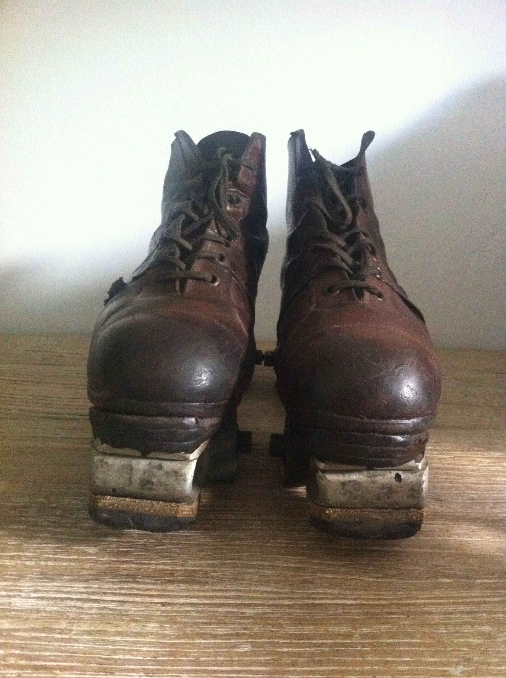 Roller Derby years 40 leather