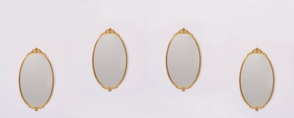 ensemble de 4 miroirs muraux classiques en laiton en forme de médaillon des années 1970