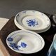 Decorative plate with blue flower pattern D25